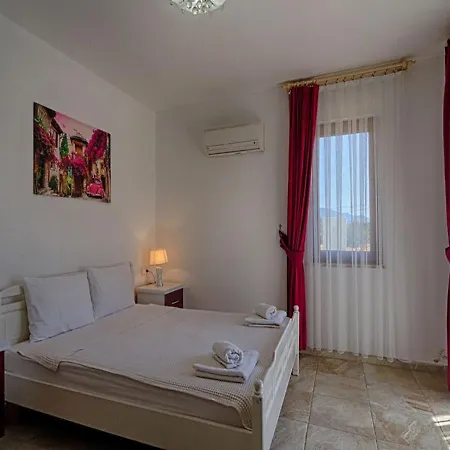 With Jacuzzi And Children's Play Area For 10 People In Mugla, - Awz170 * Fethiye